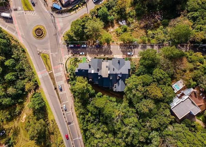 Alpes Da Montanha 203 - Ap Novo Junto Ao Centro De Gramado + Garagem